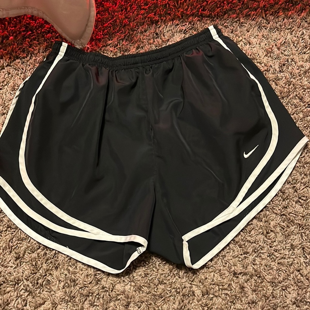 Black Nike shorts